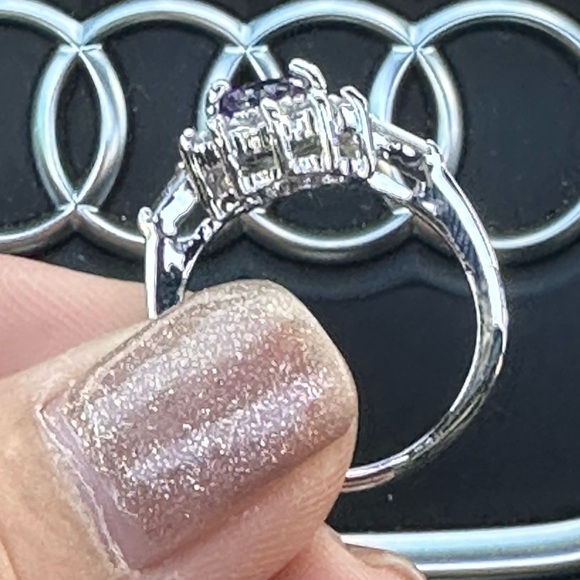 R42. Swarovski Amethyst Crystal Vintage Starbust design Silver Ring, 6.75 - Picture 6 of 9